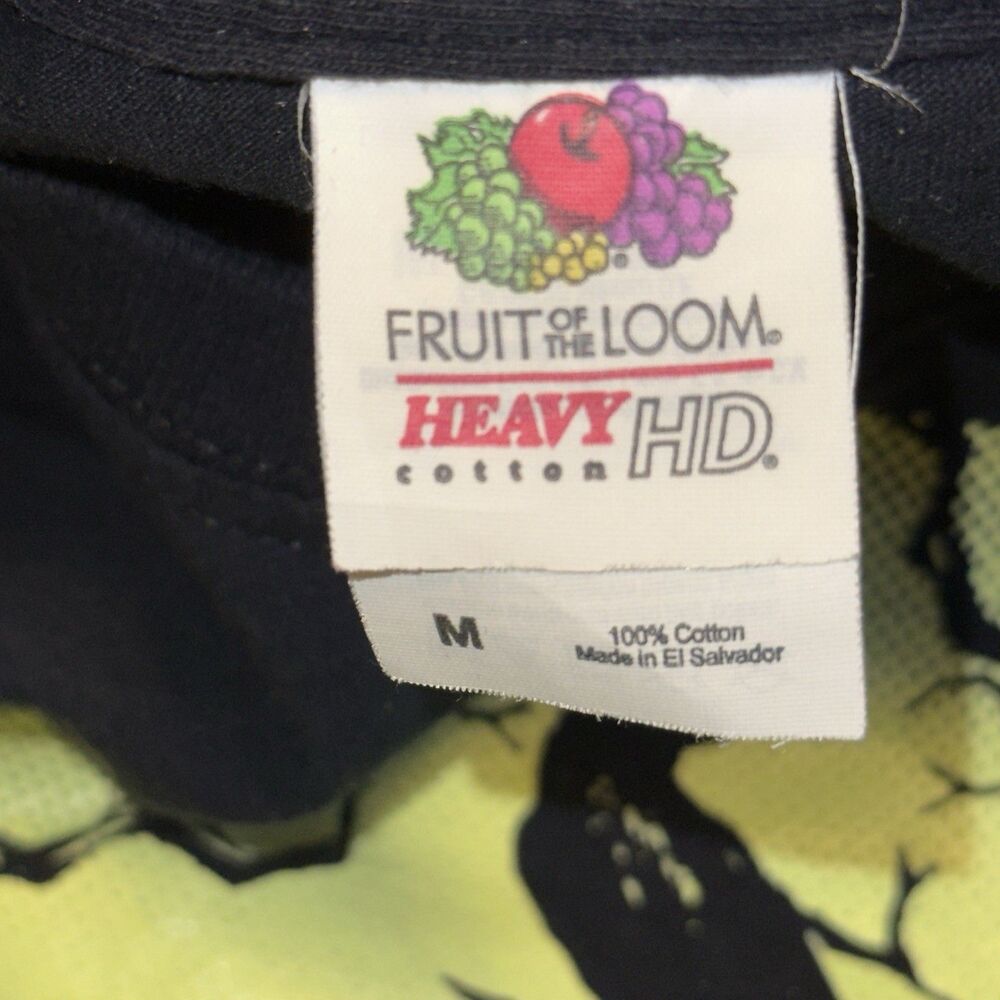 Fruit Of The Loom Y2K Glow N The Dark Skull ART T Shirt M Horror Punk - Picture 3 of 5